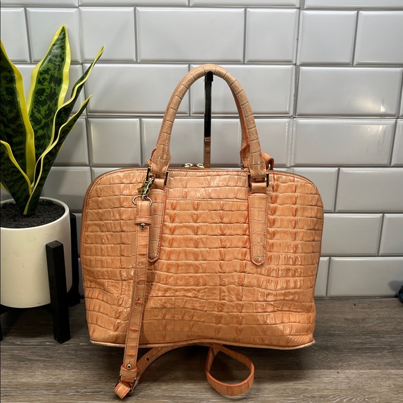 Brahmin Peach and Beige Shoulder Bag - Picture 2 of 16